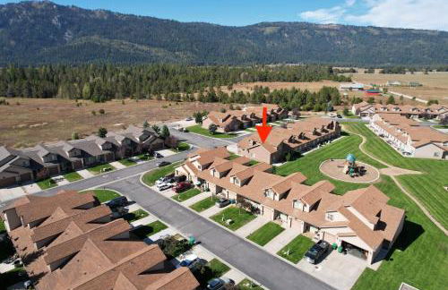 Near Tamarack AC Kitchen TV Washer Dryer - Foto 44