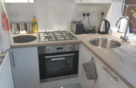 St Giles, Thetford, 2BR House - Foto 13