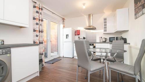 Spacious two bed house with parking and garden - Foto 5