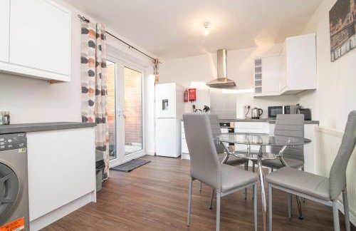 Spacious two bed house with parking and garden - Foto 5