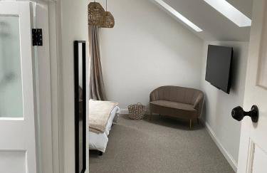 Number Forty One - Foto 28