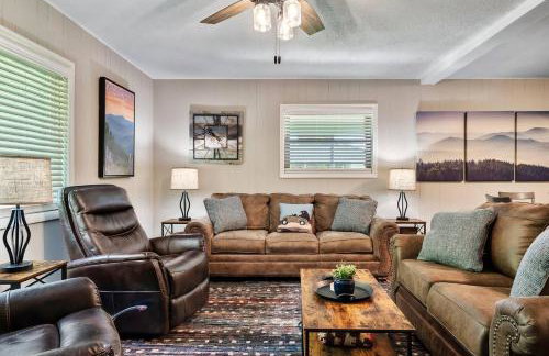Guest Favorite Cottage Nr Dollywood Hot Tub, Fire Pit, Cable - Foto 12