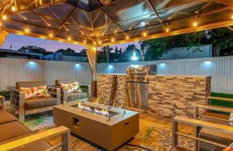 Family Fun & Backyard Oasis Hot Tub Games & BBQ - Foto 1