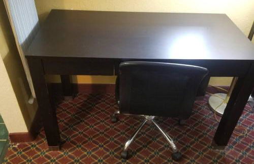 Hotel 2 Queen Beds Hotel Room 207 Booking - Foto 3