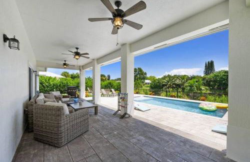 Mini Golf Course*Heated Saltwater Pool*Lakeview! - Foto 42