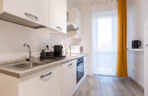 Rent Apartment - Stylish House Free WiFi-Parking-Airport - Photo 12