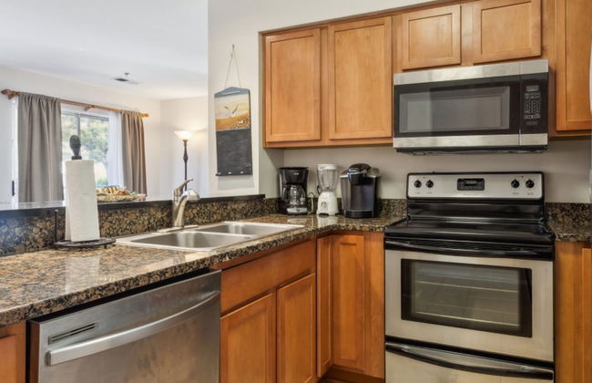 Shore to Please Condo With Pool Views of Beach - Foto 35