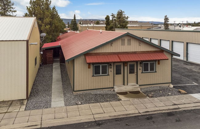 The Yellowstone Hideaway Unit A Cozy 1-Bedroom Yellowstone Hideaway, 1 Minute from Yellowstone Park! - Foto 61