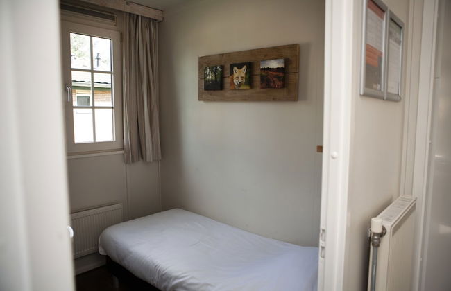 Detached Combined Bungalow with Garden near Veluwe - Photo 9