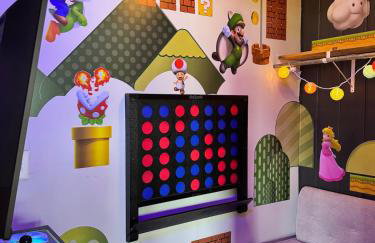 Waterfront Home with Arcade, MassageChair, Firepit, Infinity Game Table - Foto 10