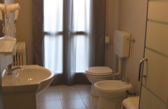 Low Cost Ferrara - Foto 28