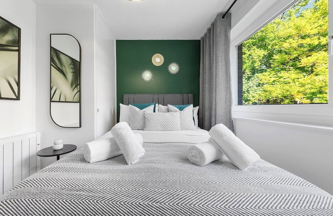 2BR Flat, Free Parking, Close to Airport & Centre - Foto 35