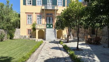 Eleana Residence - Photo 1