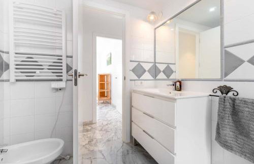 Precioso apartamento junto a la Mezquita. - Photo 25