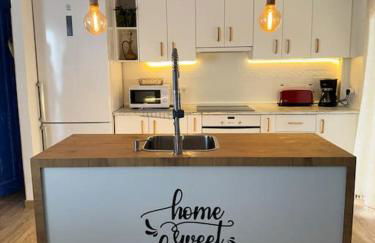 Increíble piso a pocos metros del mar con piscina - Foto 10