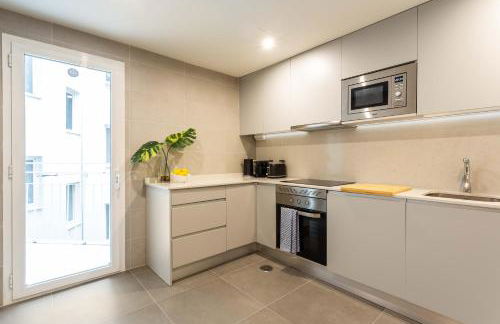 Spacious Urban Elegance in Plaza Castilla - Foto 27