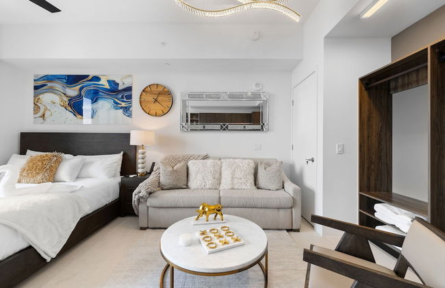 Luxury Condos in Downtown Miami - Photo 64