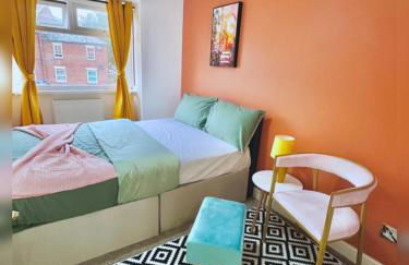 Charming 3-bedroom House with Garden in Portsmouth, Close Parking, Train Station & Gunwharf - Foto 6