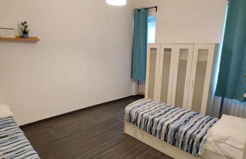 Vista sul carruggio, centro storico di Chiavari - Photo 26