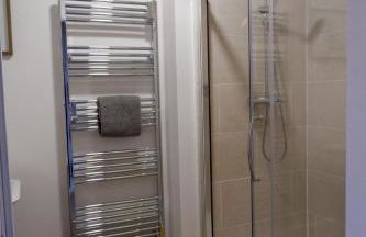 No 7 Quiet, two bedroom Ground Floor Flat in Tornagrain Great for early Airport departures or late flights - Photo 26