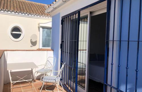 Charming 1 bedroom suite with shared kitchen next to Puerto Banus - Foto 5