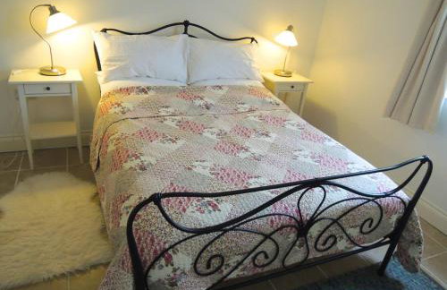 Sally's Garden - Photo 10