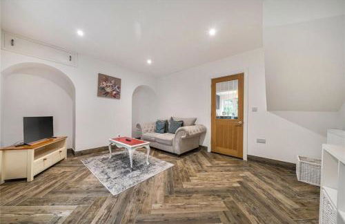 Parkgate Cottage Countryside Stay at Chelsfield Retreat - Photo 19