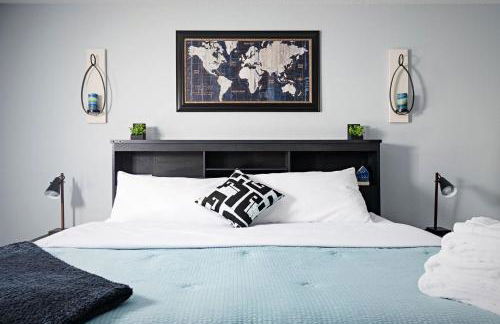 The Cozy Charcoal Cottage - with Garage - Family Friendly - Foto 25