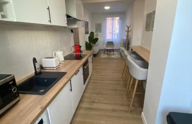 Coeur de ville - Appartement 2 chambres - Foto 7