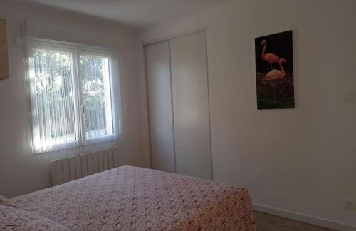 Petite maison dans un écrin de verdure - Foto 14