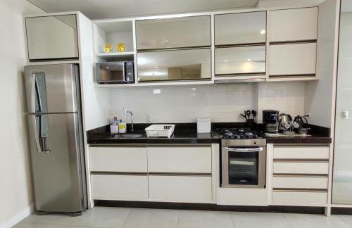 Mariscal, 03 dormitórios, 80m do mar, com piscina - Foto 7