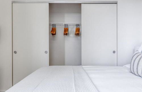 Downtown Bellevue 2BR w Lounge Gyms nr shops SEA-122 - Foto 11