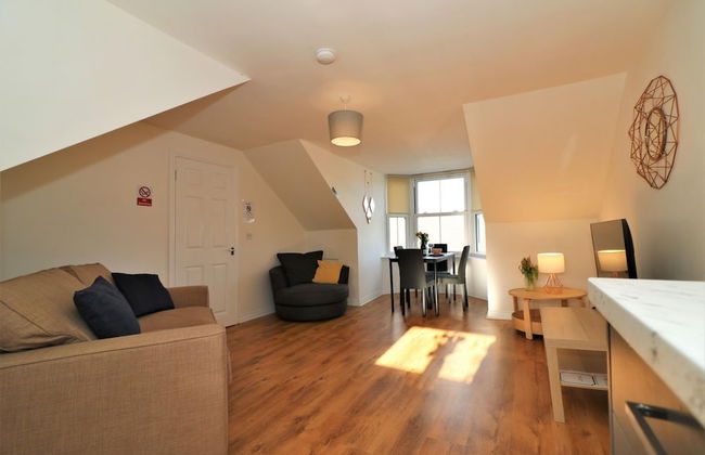 No 11 Bonnet Road - 2 Bed - Photo 31