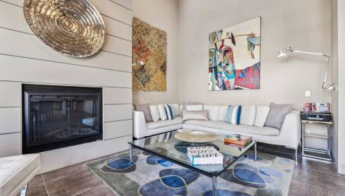 Palm Springs 2BR & 2BA Stylish Gated Treehouse, Private Pool & Hot Tub, Near Downtown Attractions - Foto 2