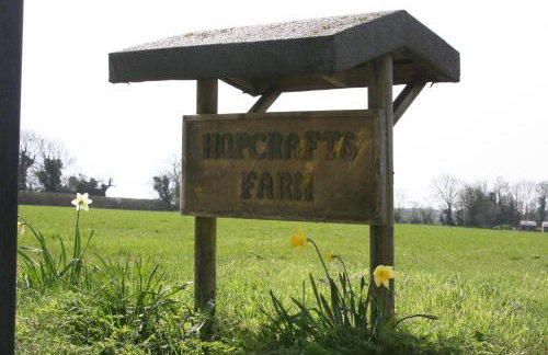 Modern Barn Conversion - Photo 1