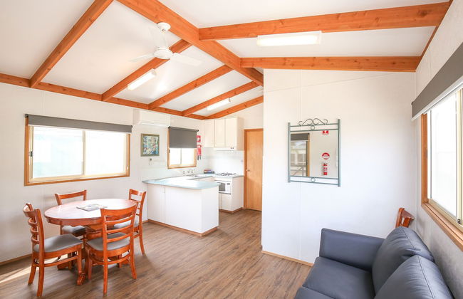 Desert City Holiday Park - Foto 2