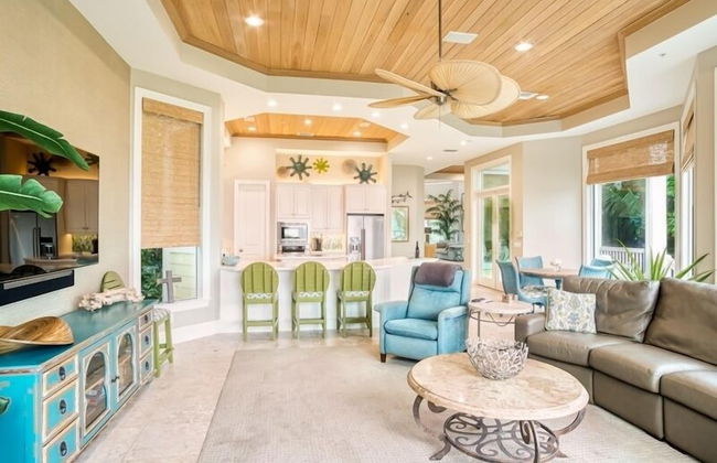 Captiva Grace 5 Bedroom Home by RedAwning - Photo 16