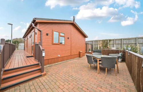 2 Bed Cabin - Sleeps 4 - Pets - 5 min to Beach - Foto 33