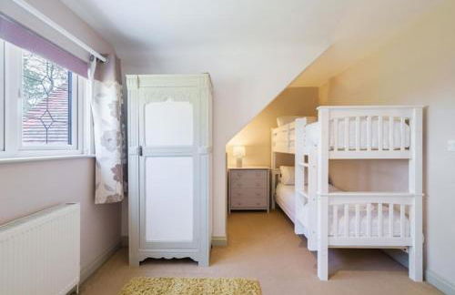 Grove Lodge - Photo 18