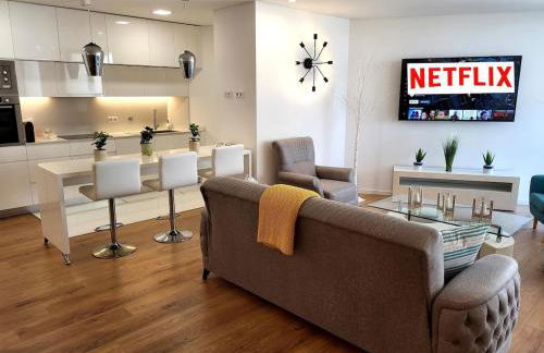 New Luxury Apt Ocean Front Heart of Olhao Plus Parking - Photo 5