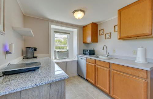 5 Mi to Provincetown! Water-View Beach House - Foto 23