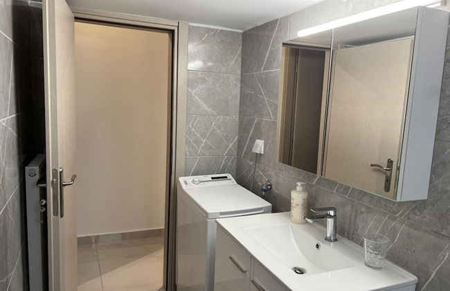 Adelais in Piraeus With 1 Bedrooms and 1 Bathrooms - Photo 13