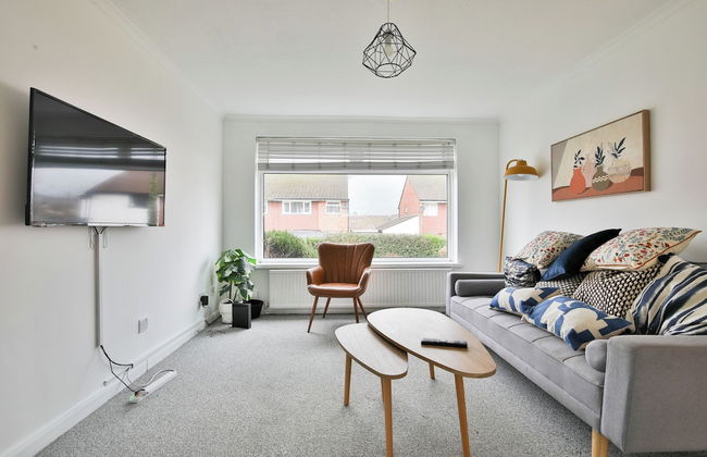 3 Bed House with Private Parking - Foto 27