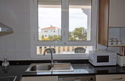 Apartamento con terraza y piscina - Marcomar Albert Villas - Photo 16