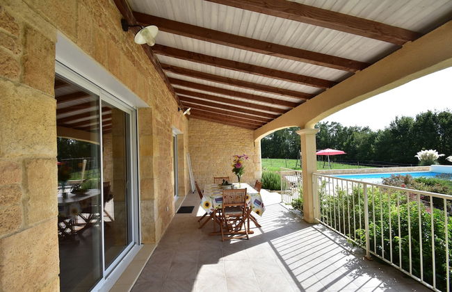 Holiday Home in Montclera With Sunny Garden, Playground Equipment and Private Pool - Foto 50