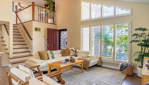 Resort style back yard heated pool and spa - Foto 3