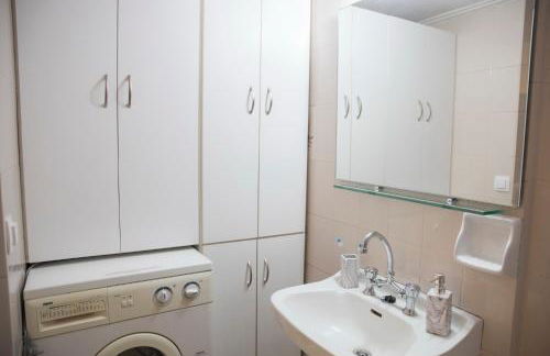 Spiri's House-Deluxe Apartment in Kalabaka-Meteora - Foto 16