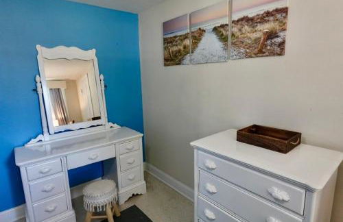 White Picket Fence - EV Charger! - Foto 8