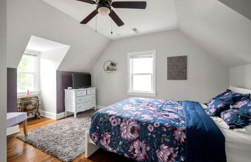 Private House + Yard Central Location to all RVA - Foto 55