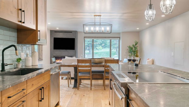 Snowflake by Avantstay Ski In/out + Patio - Foto 2, Interior